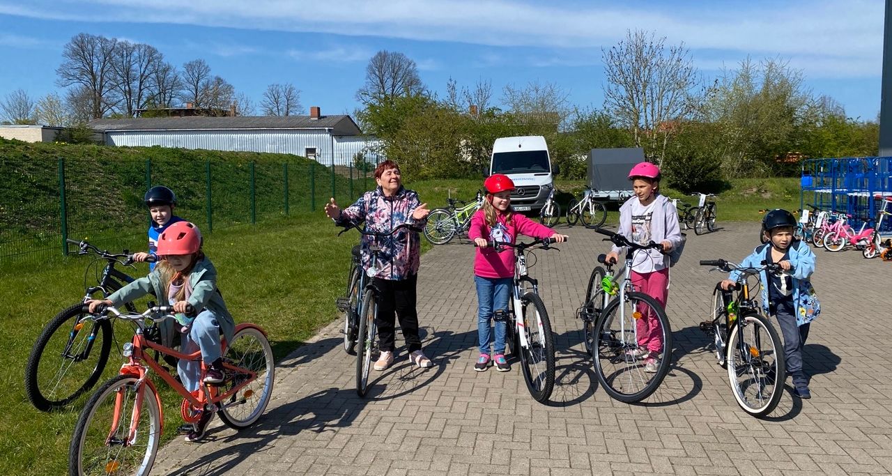 VARIOVAC Supports Ukrainian Refugees